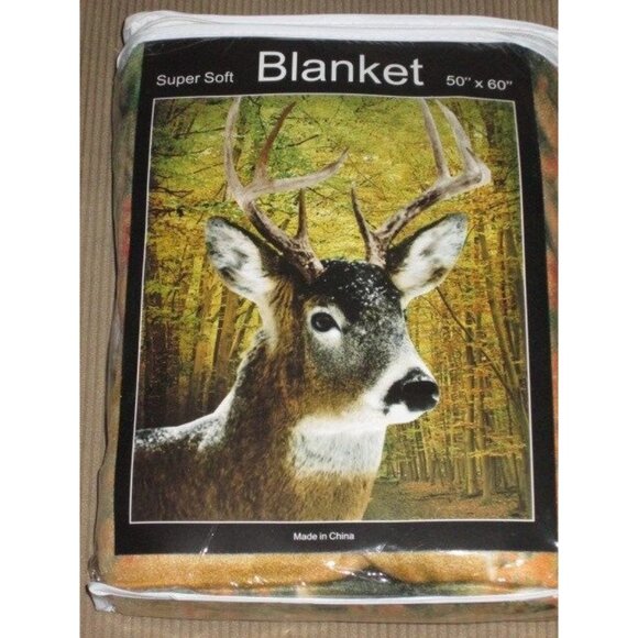 New Deer Buck Fall Colors Autumn Leaves Soft Fleece Throw Gift Blanket Doe Fawn - Picture 1 of 2
